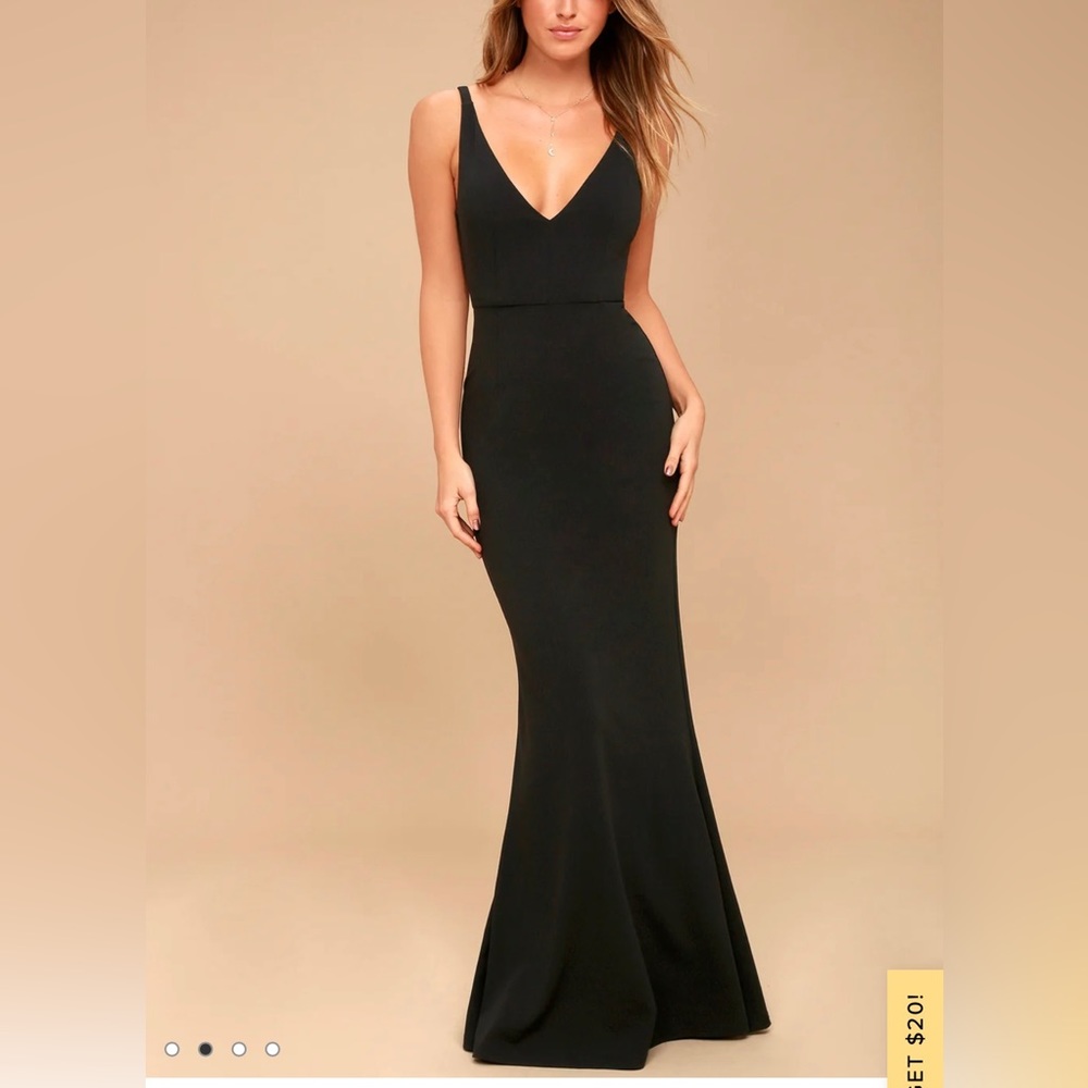 Lulus black dress